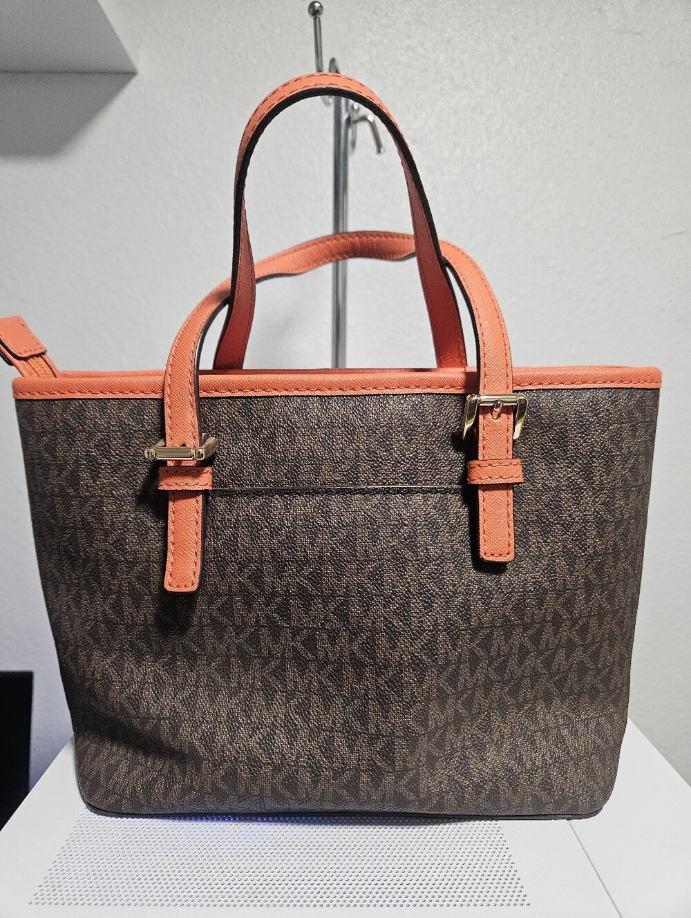 Michael Kors Jet Set Travel Extra-Small tote Bag - Picture 2 of 12